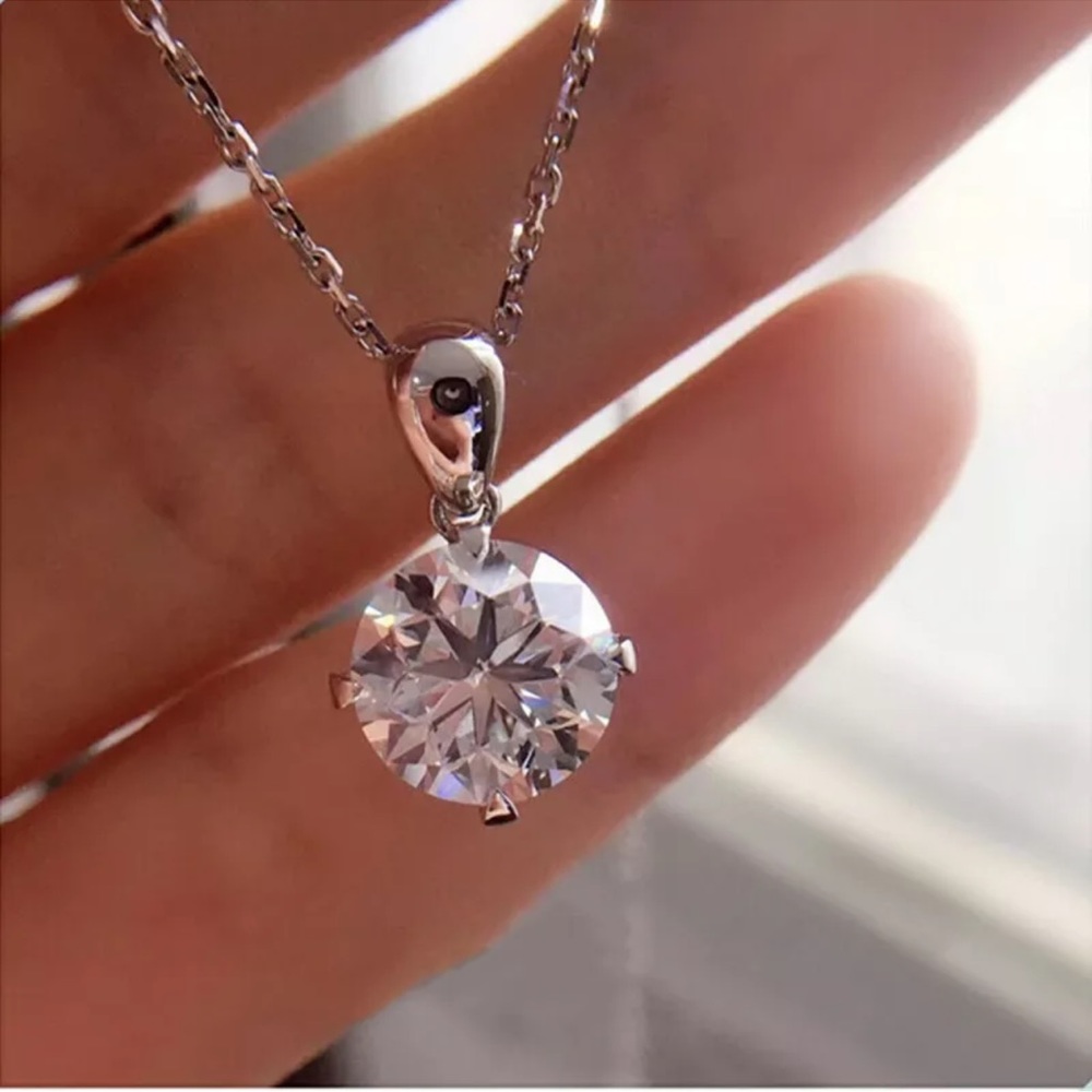 Fashion Women Round Cubic Zirconia Necklaces Pendant 925 Silver Wedding Jewelry